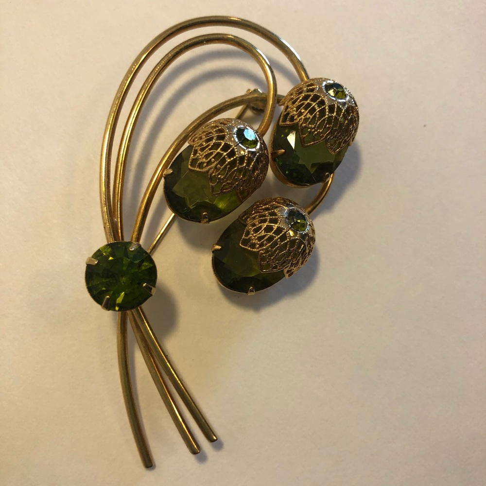 Vintage Sarah Coventry Brooch